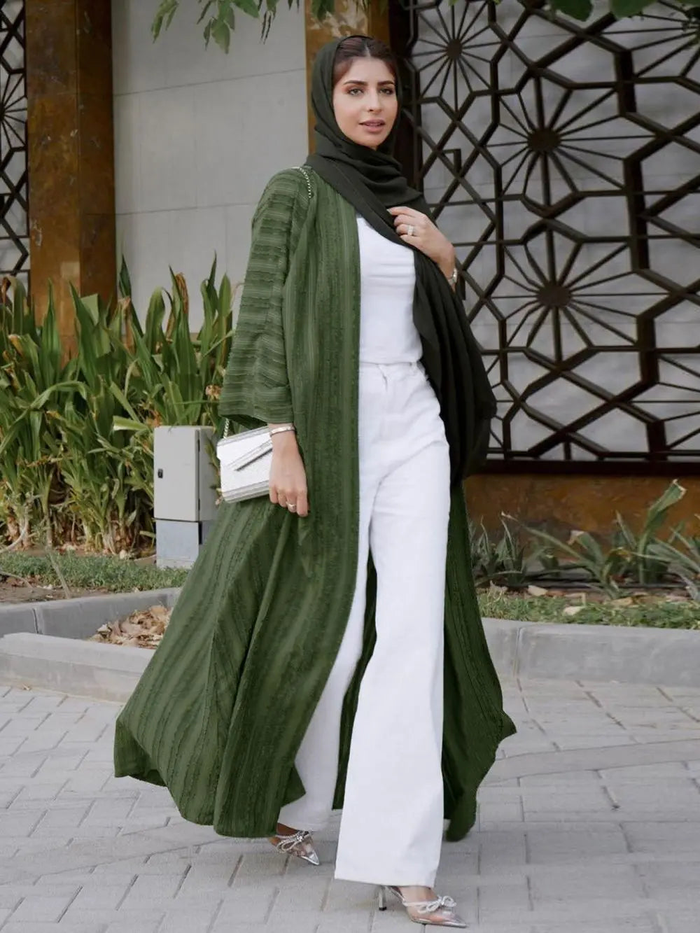 open abaya G