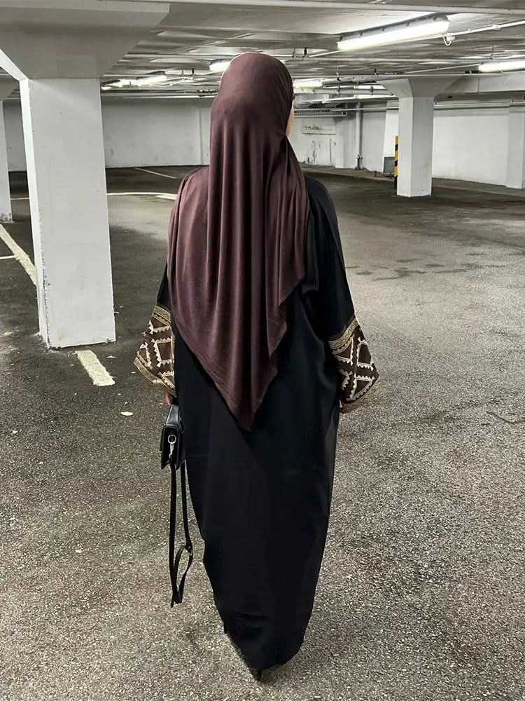 Rolla Abaya